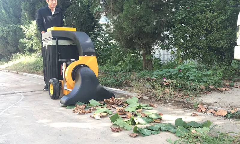 手推式樹葉收集器，園林物業落葉收集轉運好幫手，操作簡單，靈活多樣